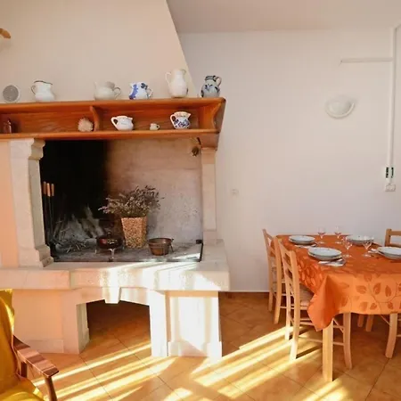 Komfortable In Valica Mit Grossem Garten Apartment *
